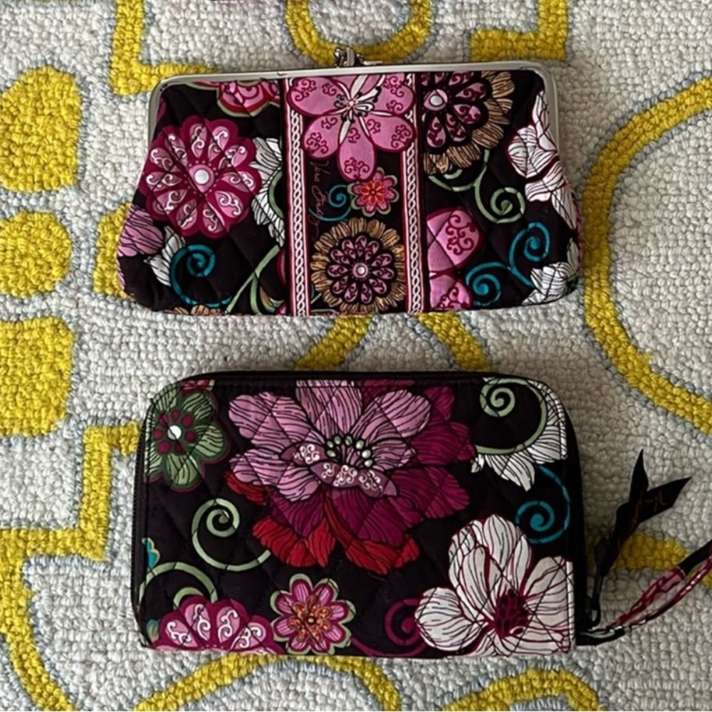 NWOT Vera Bradley RETIRED Mod Floral Pink Wallets and Wristlet